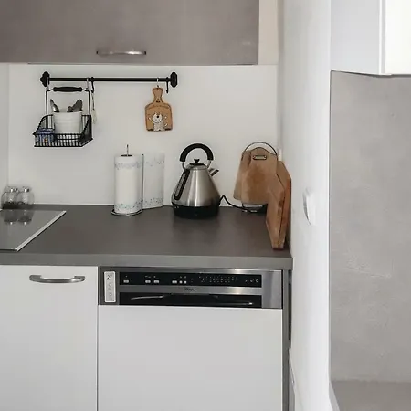 One Bedroom In شقة
